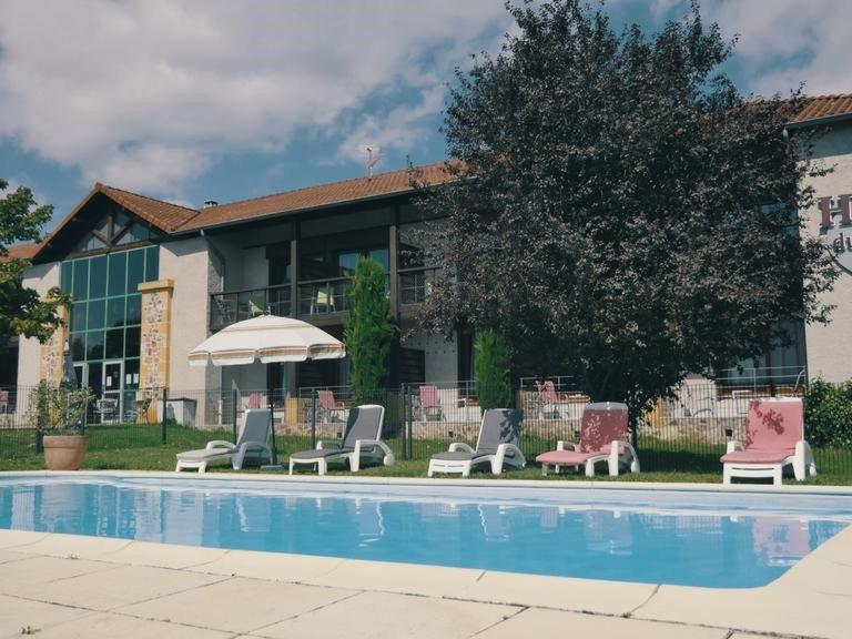 Hotel Du Golf Роанн Екстер'єр фото